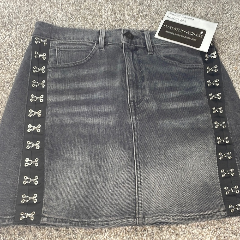 3X1 NYC gray/black distressed denim skirt size 26 2/4